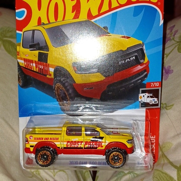 Treasure Hunt Hot Wheels, HW Rescue 7/10 - Picture 3 of 7